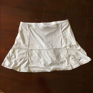 White Nike tennis skirt